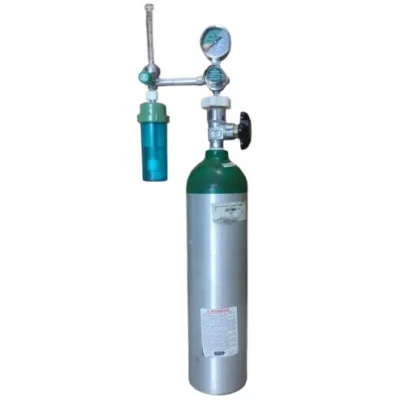 Portable oxygen cylinder with regulator and flow meter